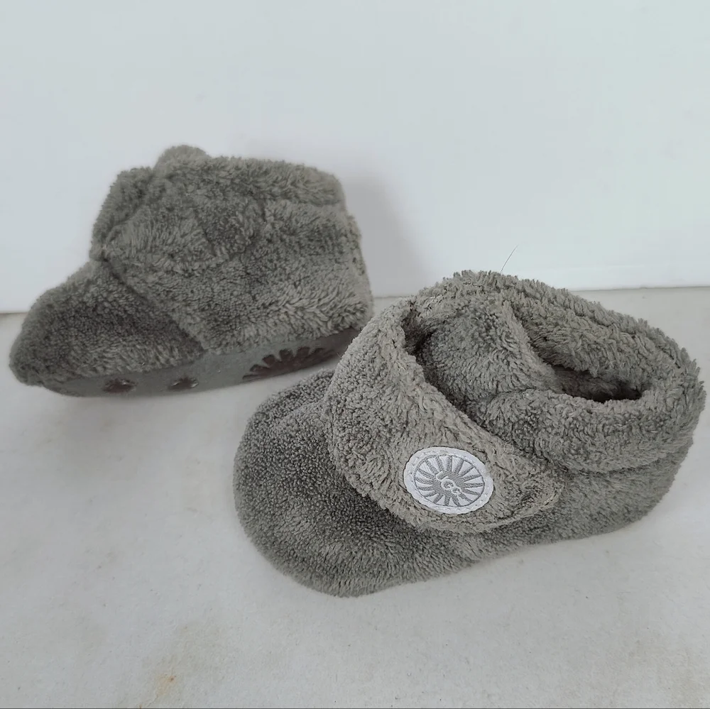 UGG pre owned