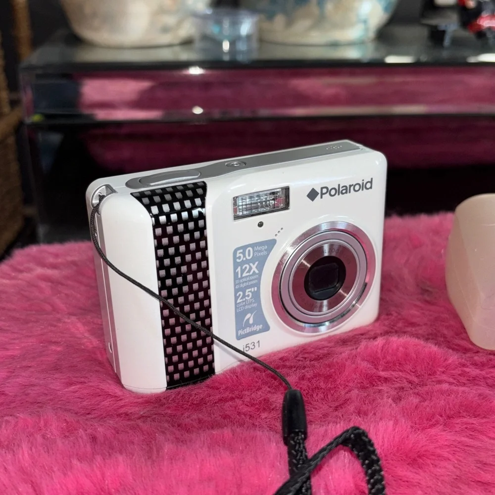 Polaroid euc i531