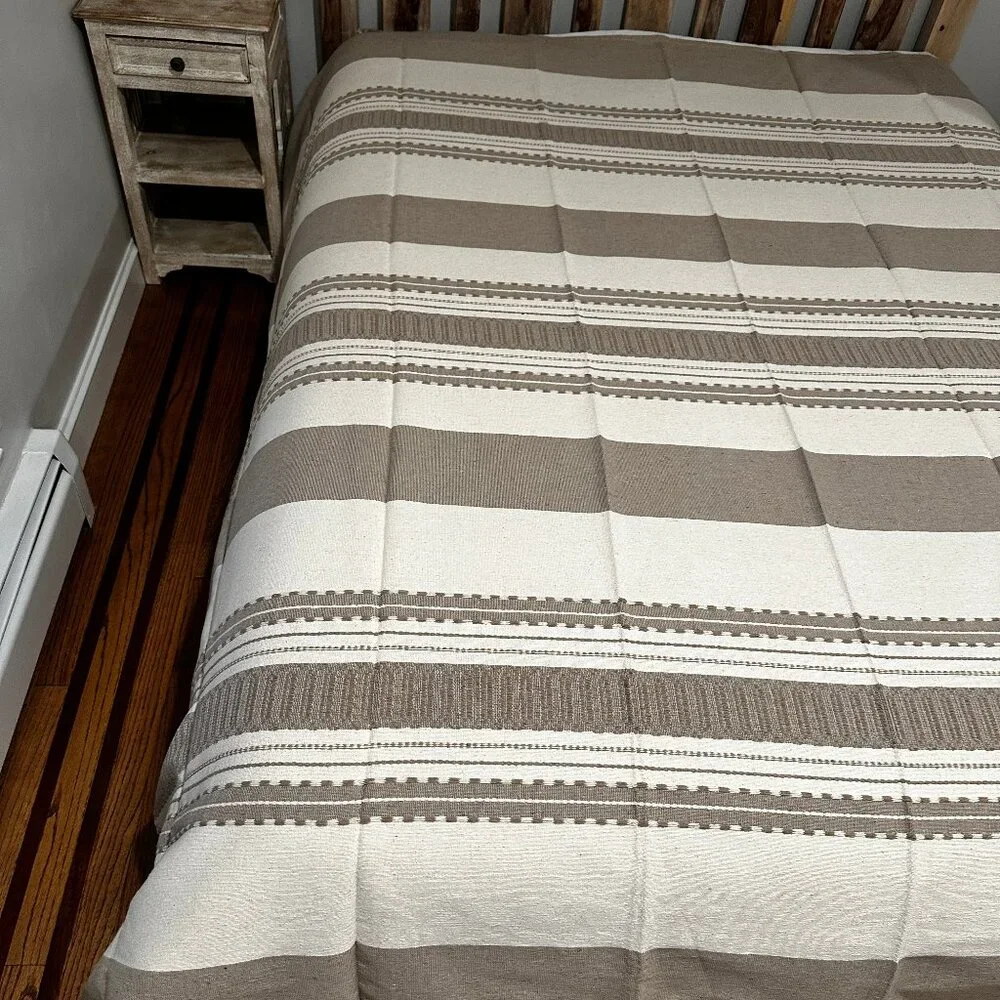 PC # 1837 hand loom