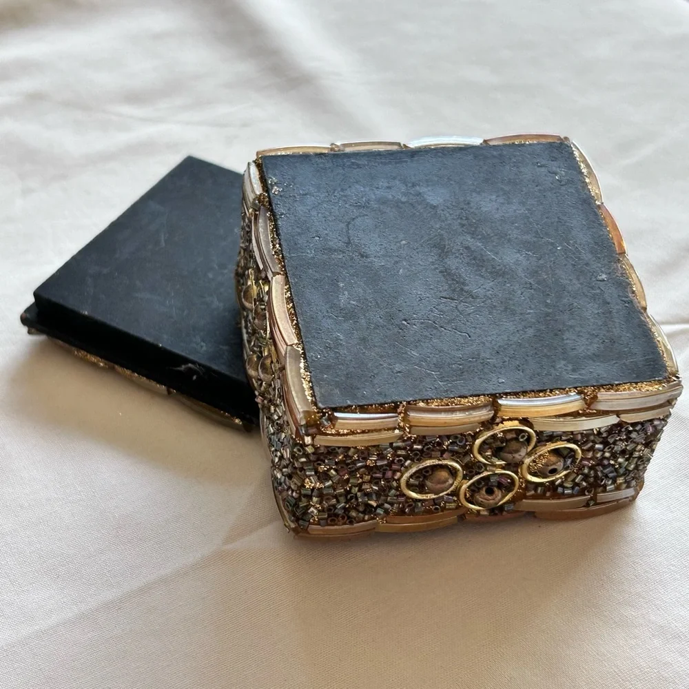 N/A elegant beaded