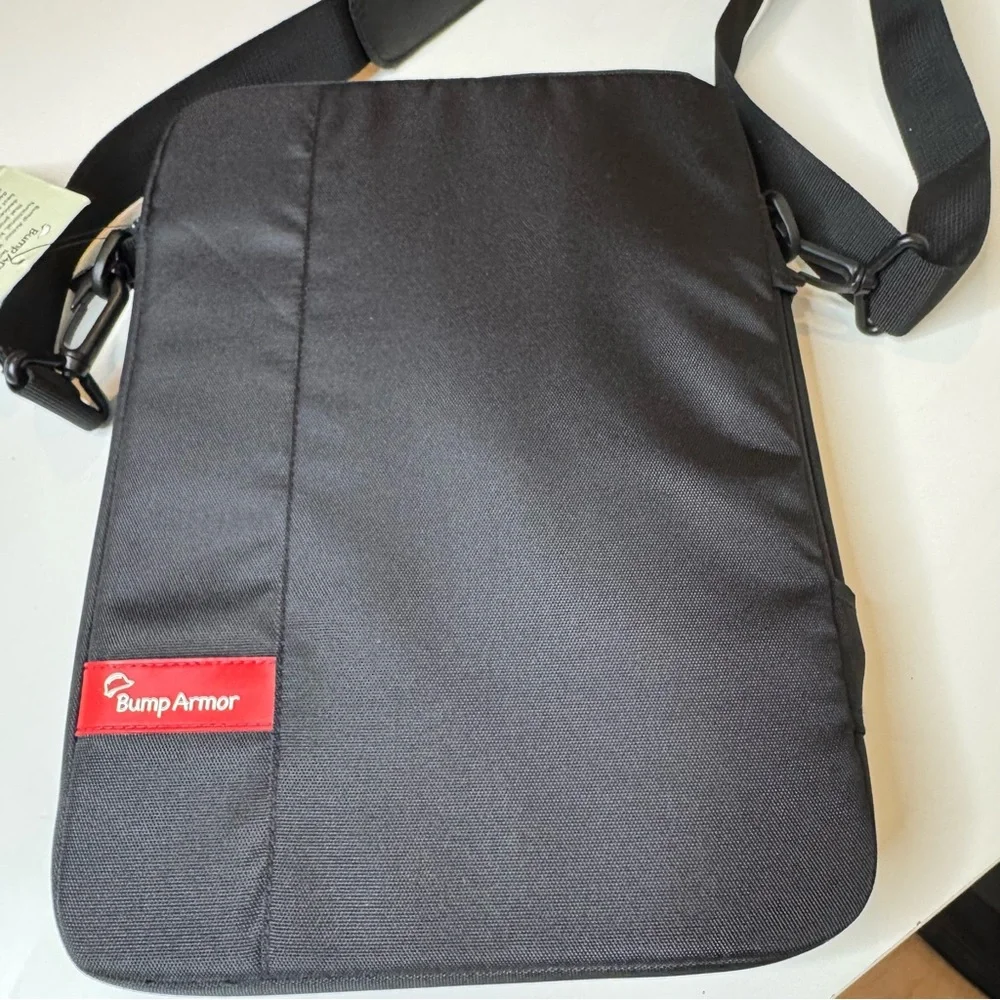 Bump Armor Tech Protection Black Carrying Case Laptop Tablet Chromebook