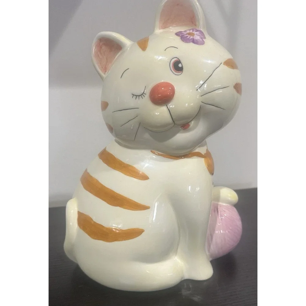 The Unbranded Brand this ceramic