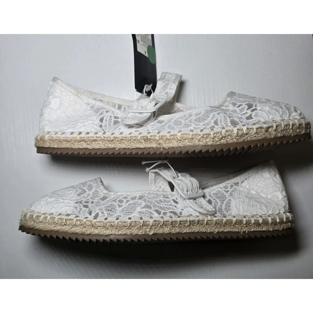 Art Class Kids White Madeline Lace Espadrille Mary Jane Flats Girls Size 4 NWT