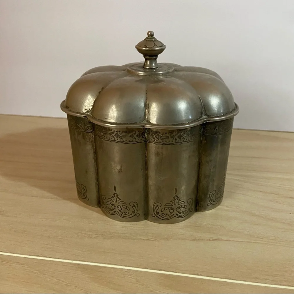 Vintage eclectic lined