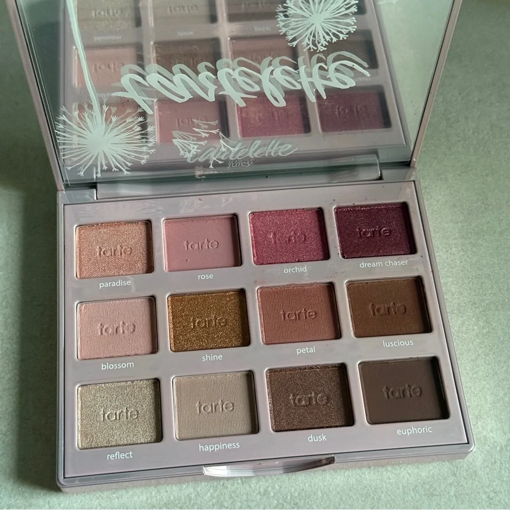 Tarte Tartelette Juicy Amazonian Clay Eyeshadow Palette