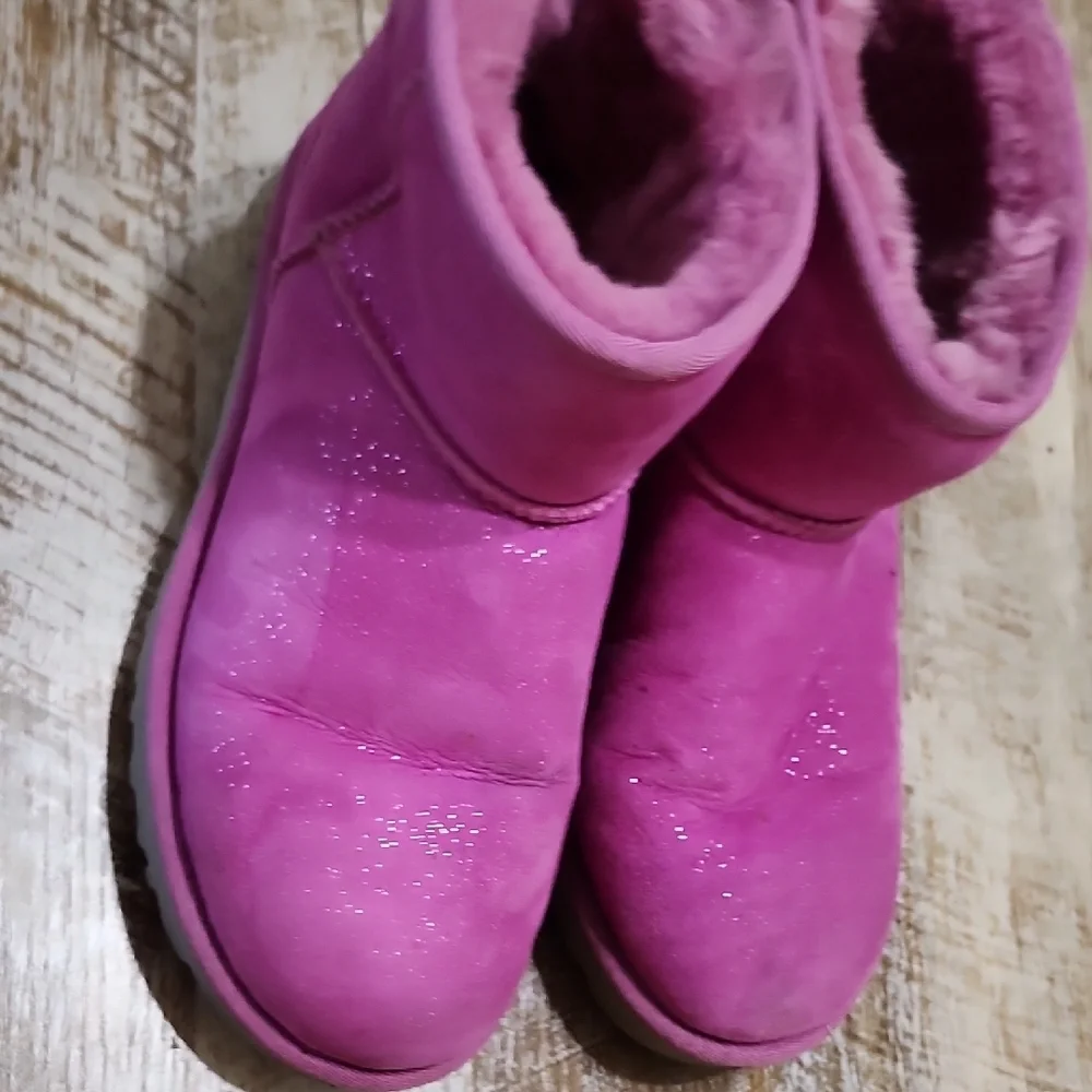 UGG cozy pink