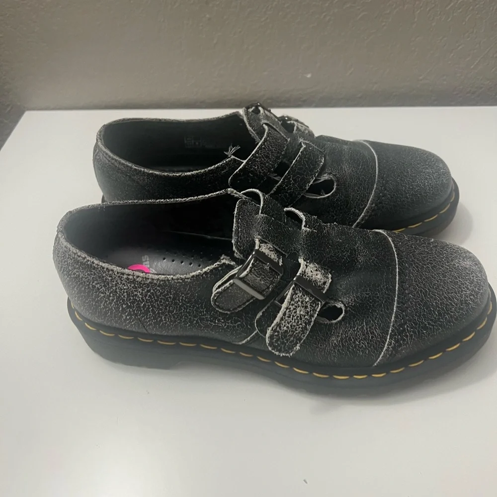 Dr. Martens Susy Cracked Sz US 9W