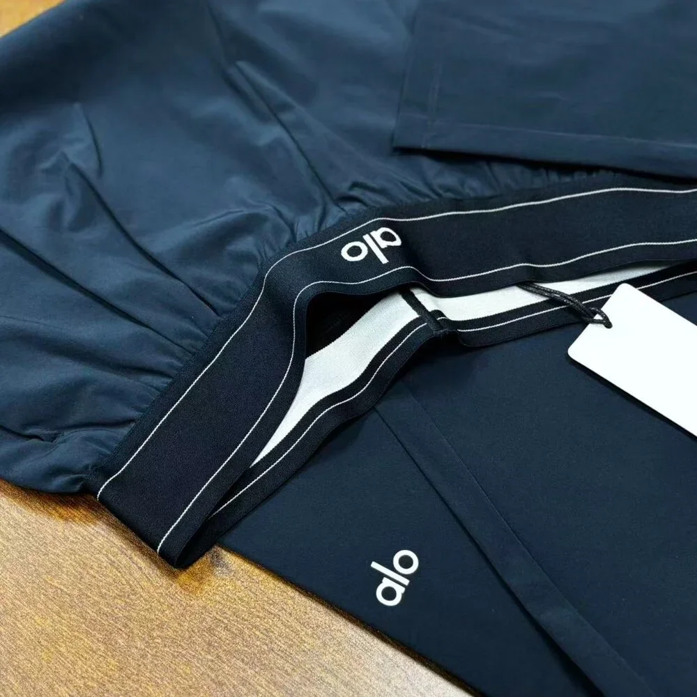 ALO Yoga High/Low Rise Commuting Yoga Pants 🌙 Regular Size 30”🥰