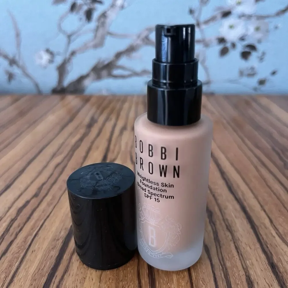Bobbi Brown unboxed never