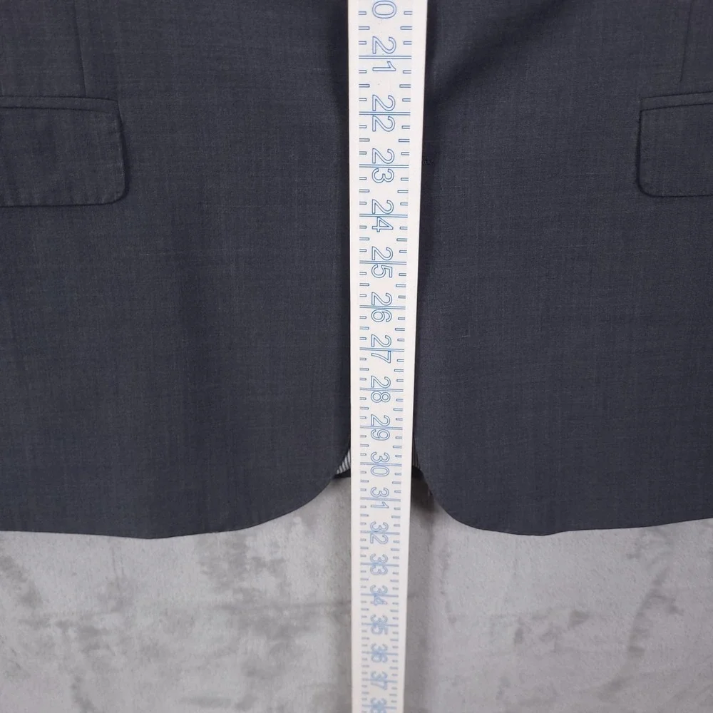 Brooks Brothers please note