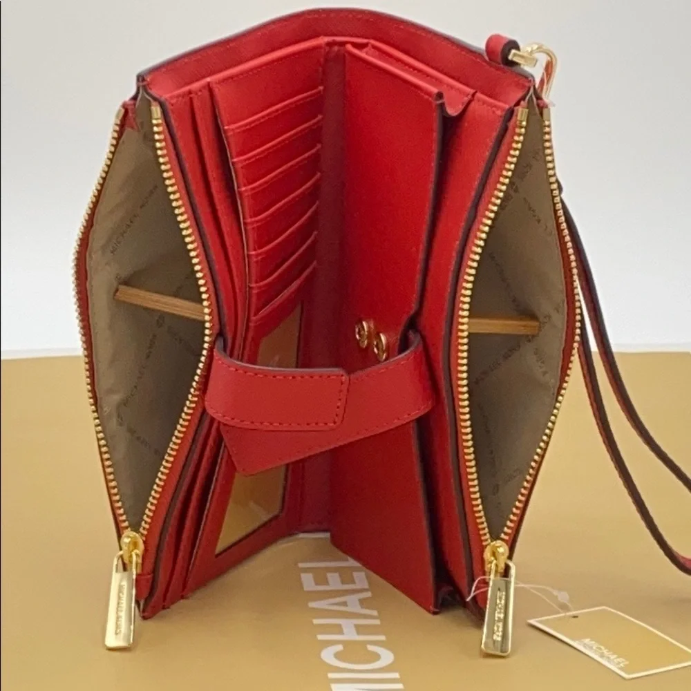 MICHAEL KORS LARGE DOUBLE ZIP WRISTLET FLAME