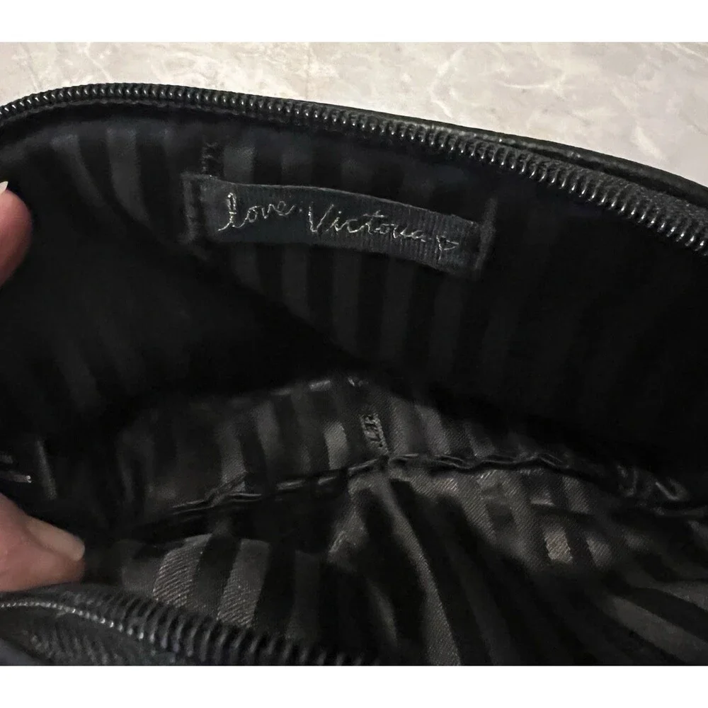 Victoria's Secret Runway Patch On-The-Go Beauty Makeup Cosmetic Bag Pouch Sequin