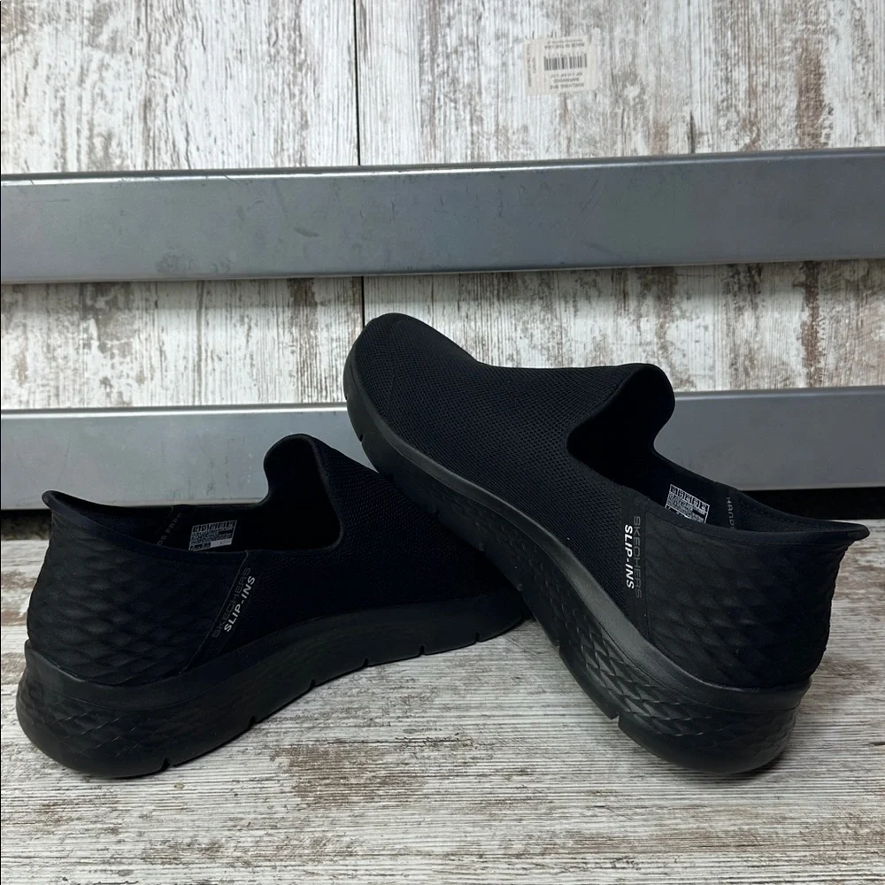 Skechers store display