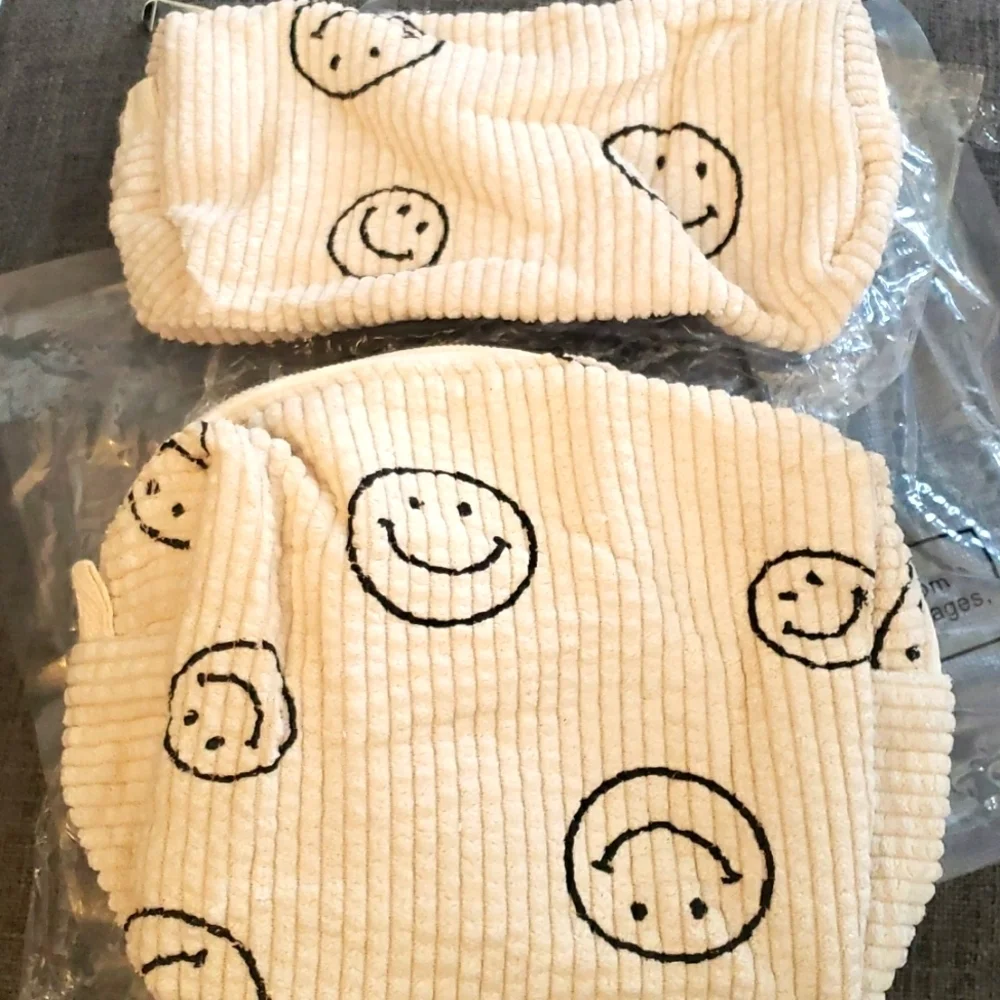 Lyanyan 2pcs cosmetic