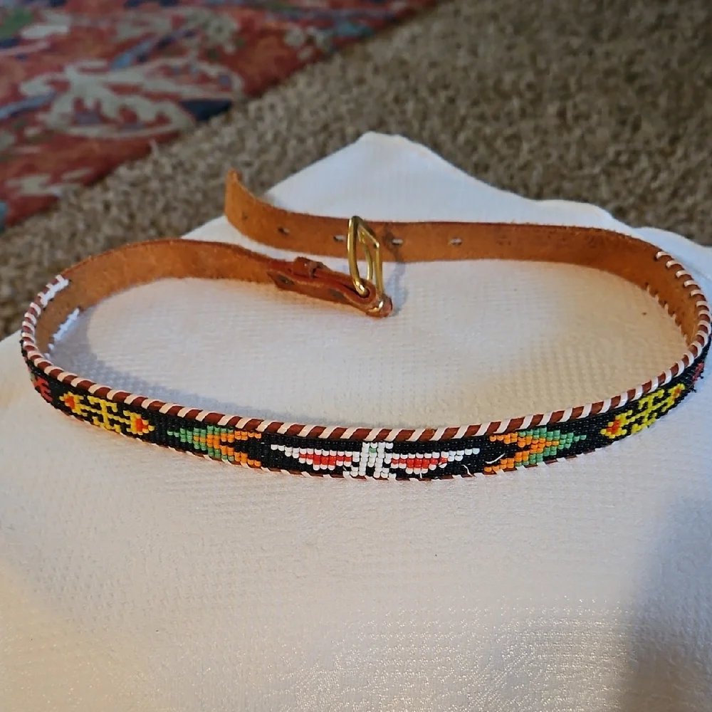 70 Vintage Kids Beaded Indian Leather Belt with Multicolor Design Sz 33