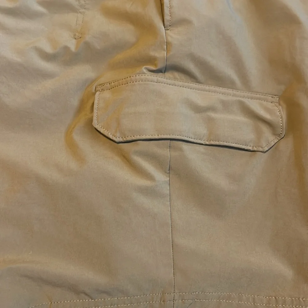 Duluth Trading Co come around water