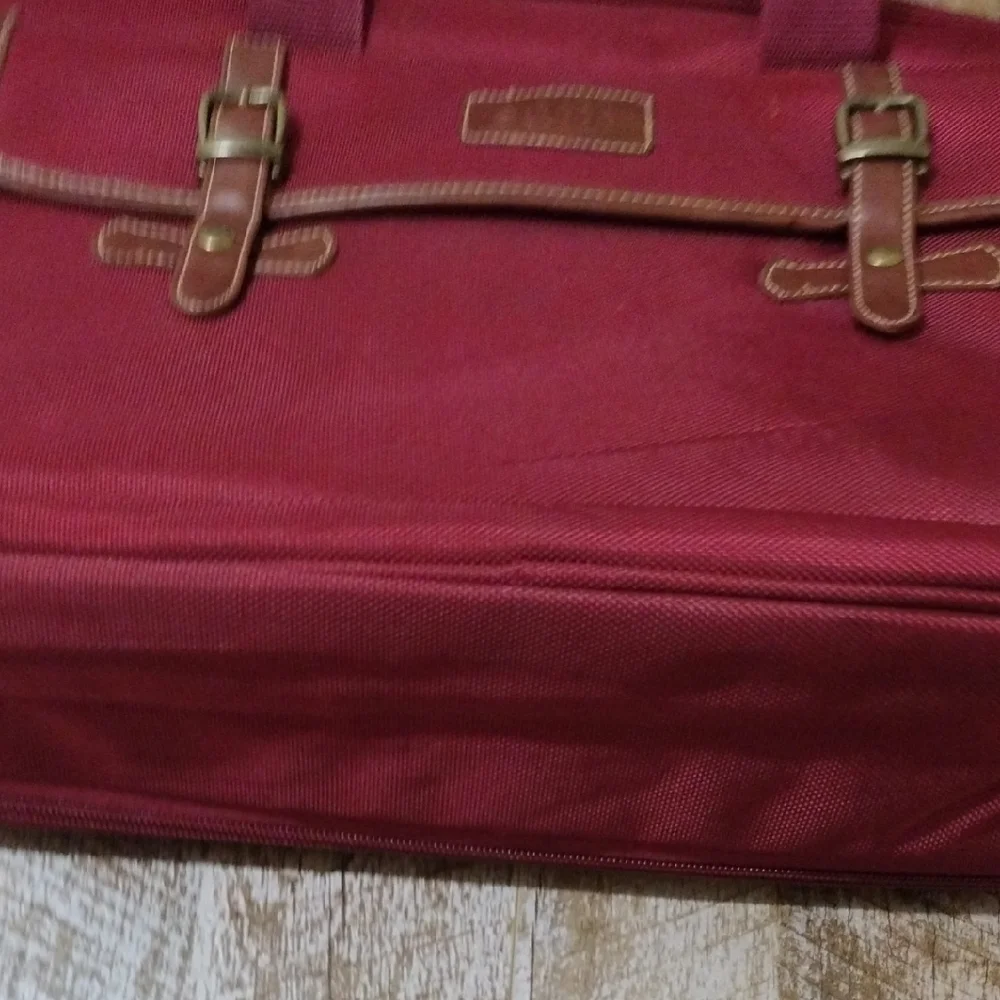 Samantha Brown this red