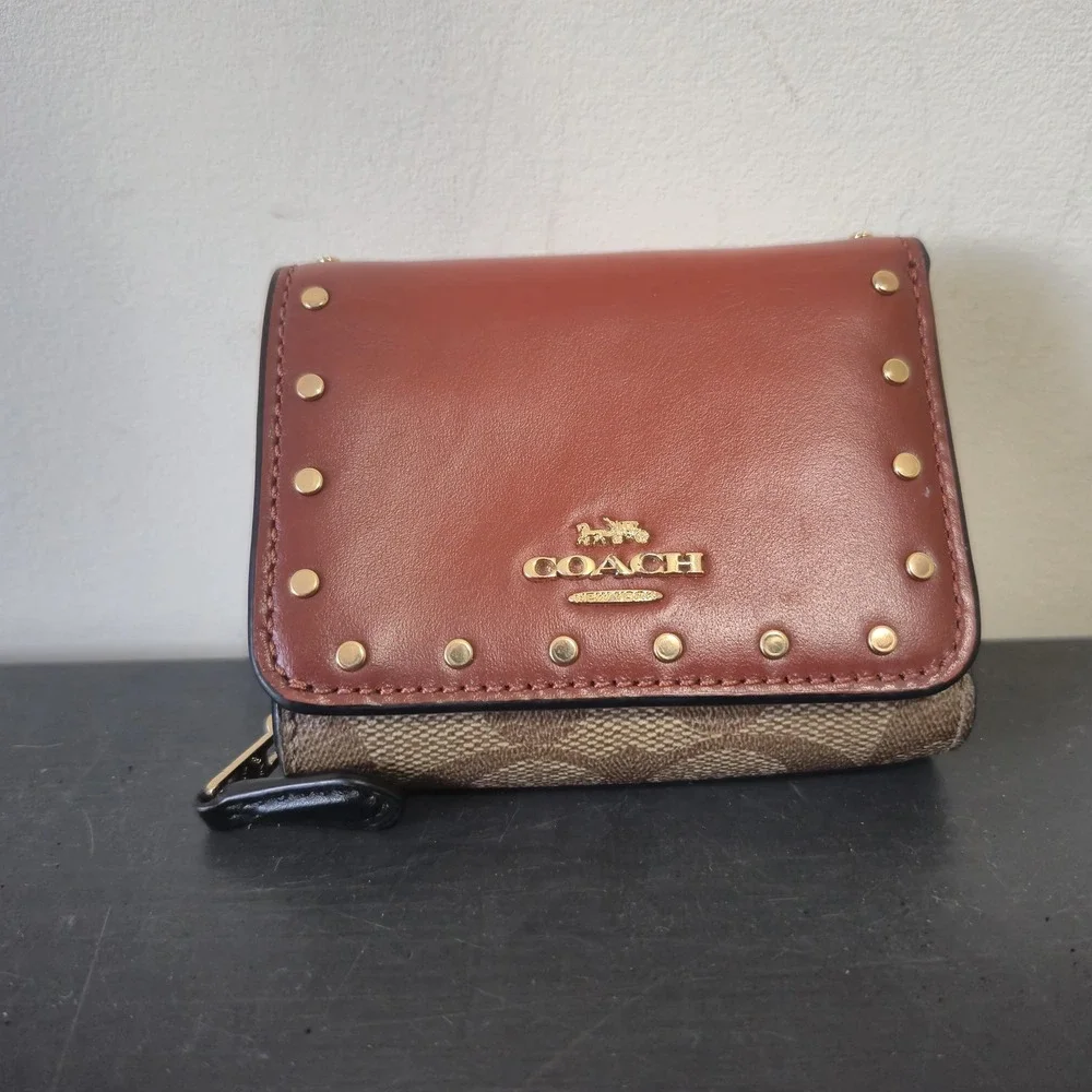 Coach Trifold Riley Wallet Brown Leather Canvas Zip Around Studded Monogram Logo