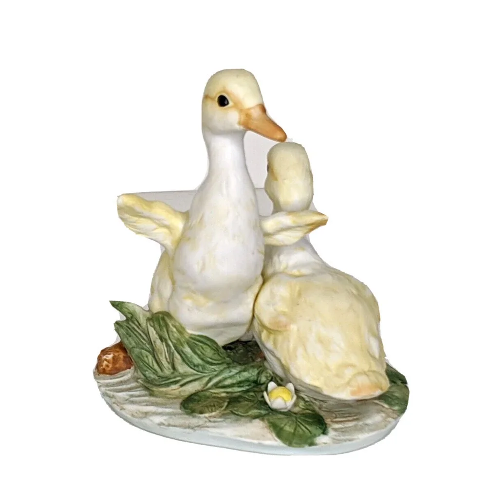 Homco ducklings chips porcelain