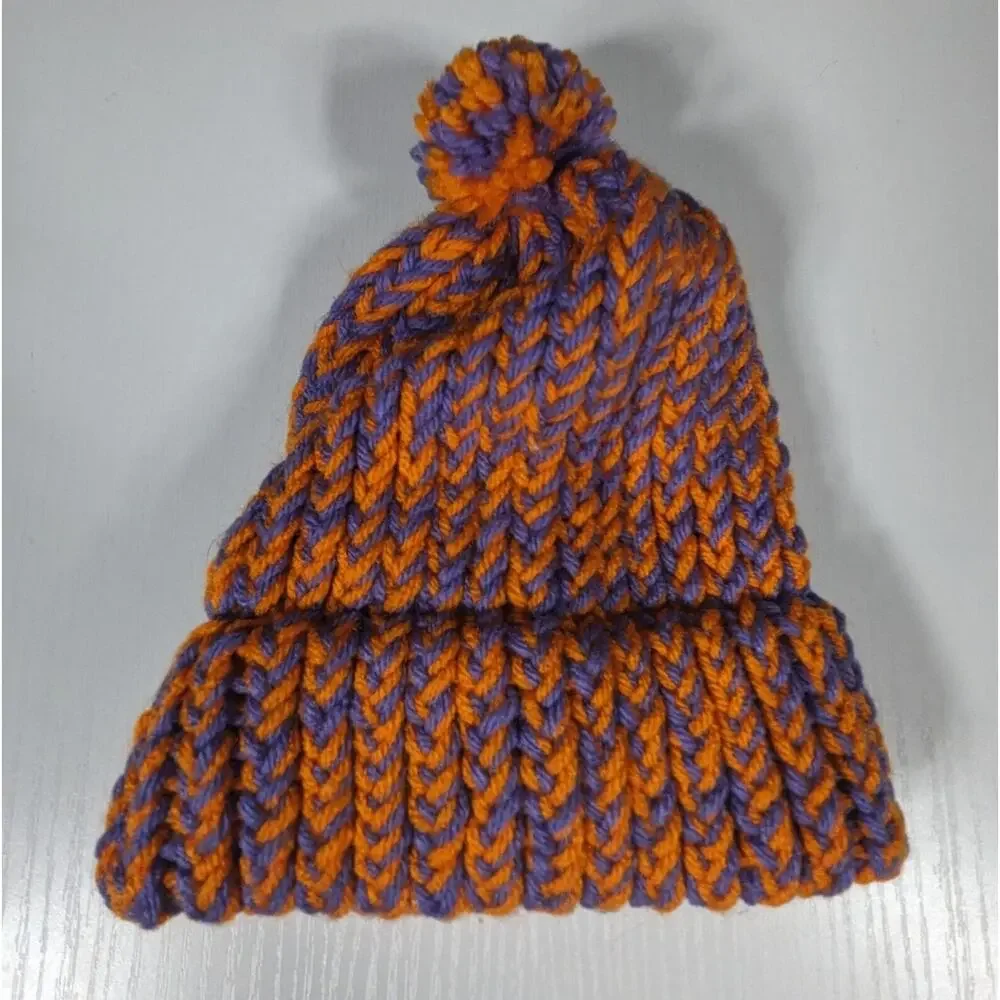 Unbranded crochet hat