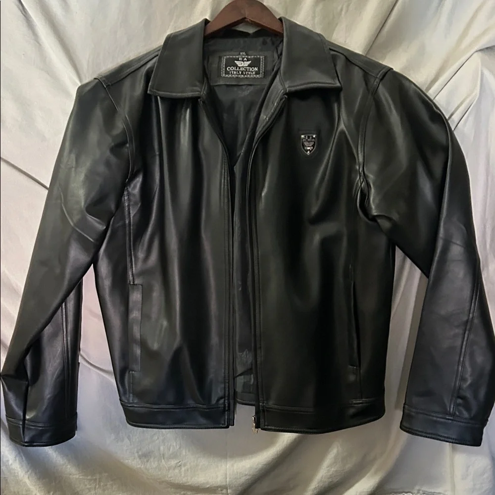 EA Collection stylish black