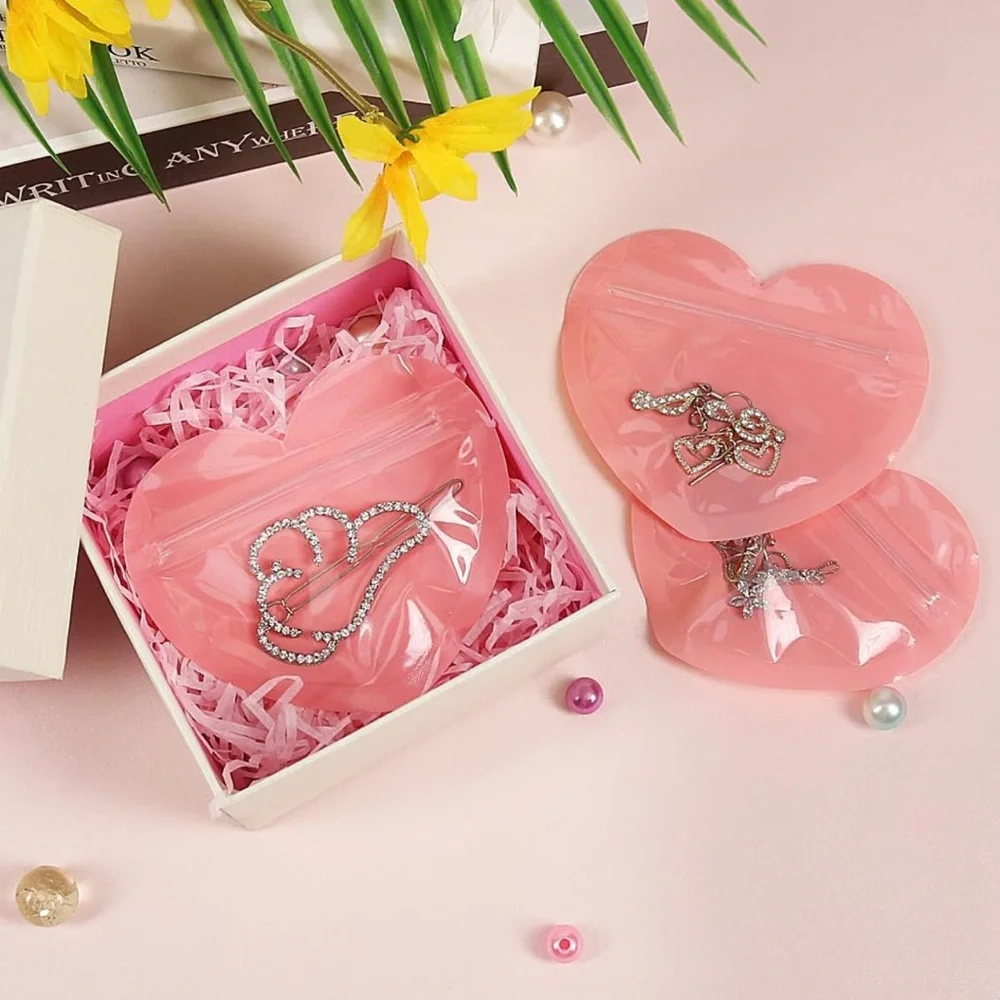 (25) Pink Heart-Shaped Resealable Bags