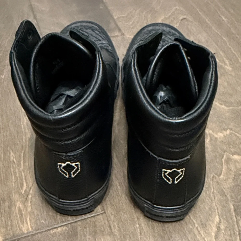 Cobra Society stylish versatile