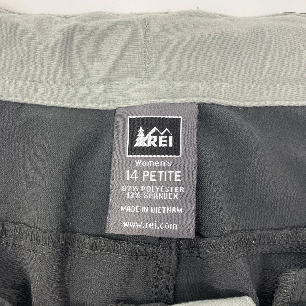 Rei Co-Op see photos