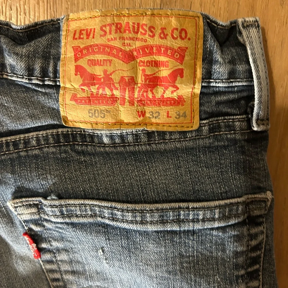Levis Strauss classic straight