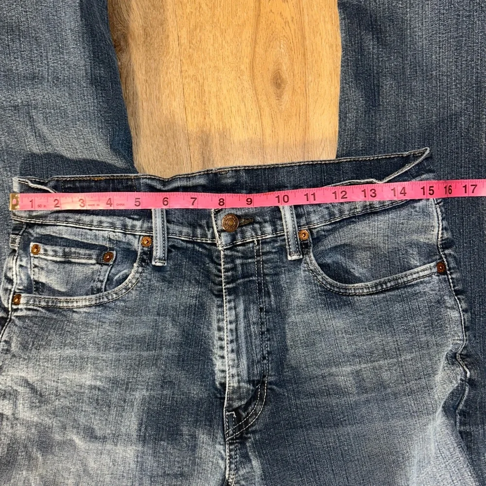 Levis Strauss classic straight