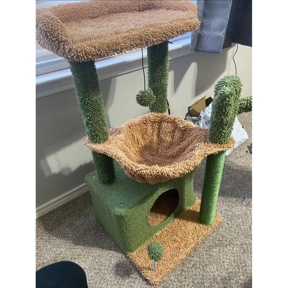 N/A cat tree