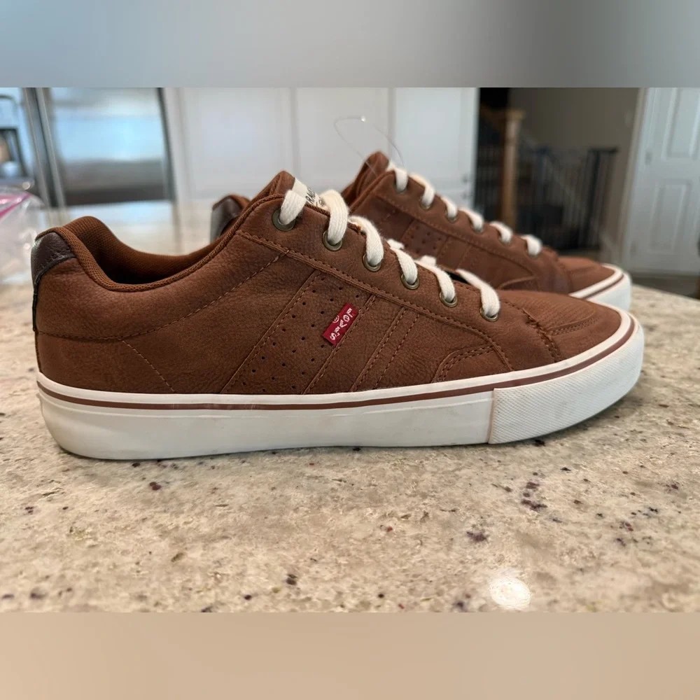 Levis levi’s carter