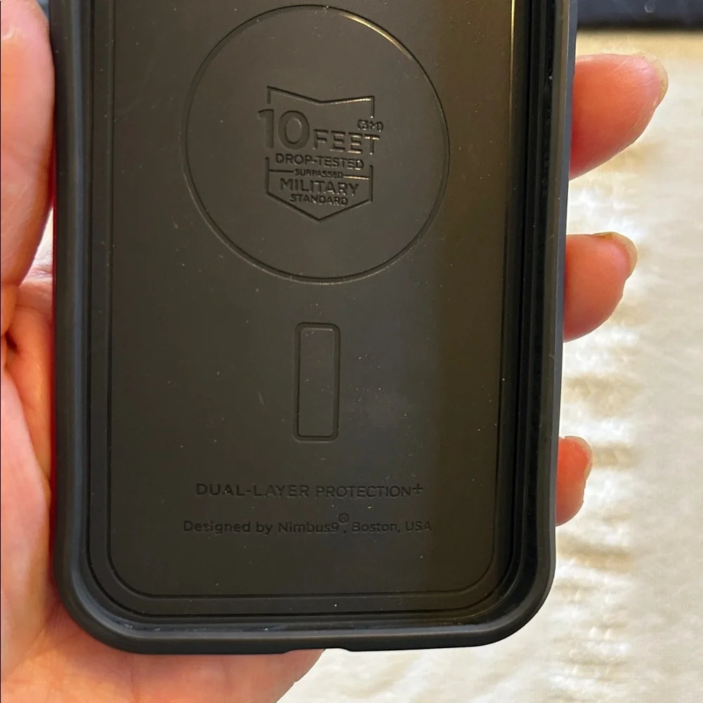OtterBox sleek case