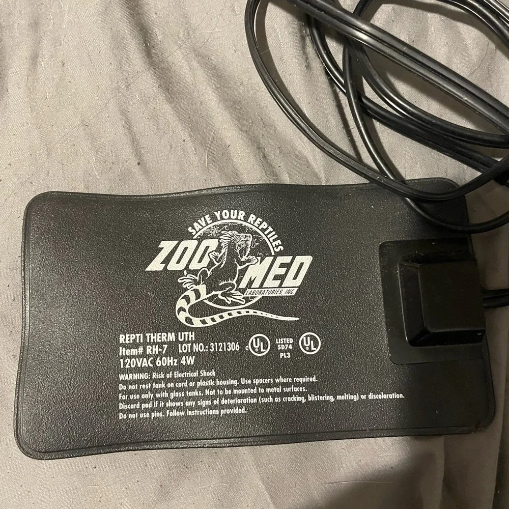 Zoo Med keep your
