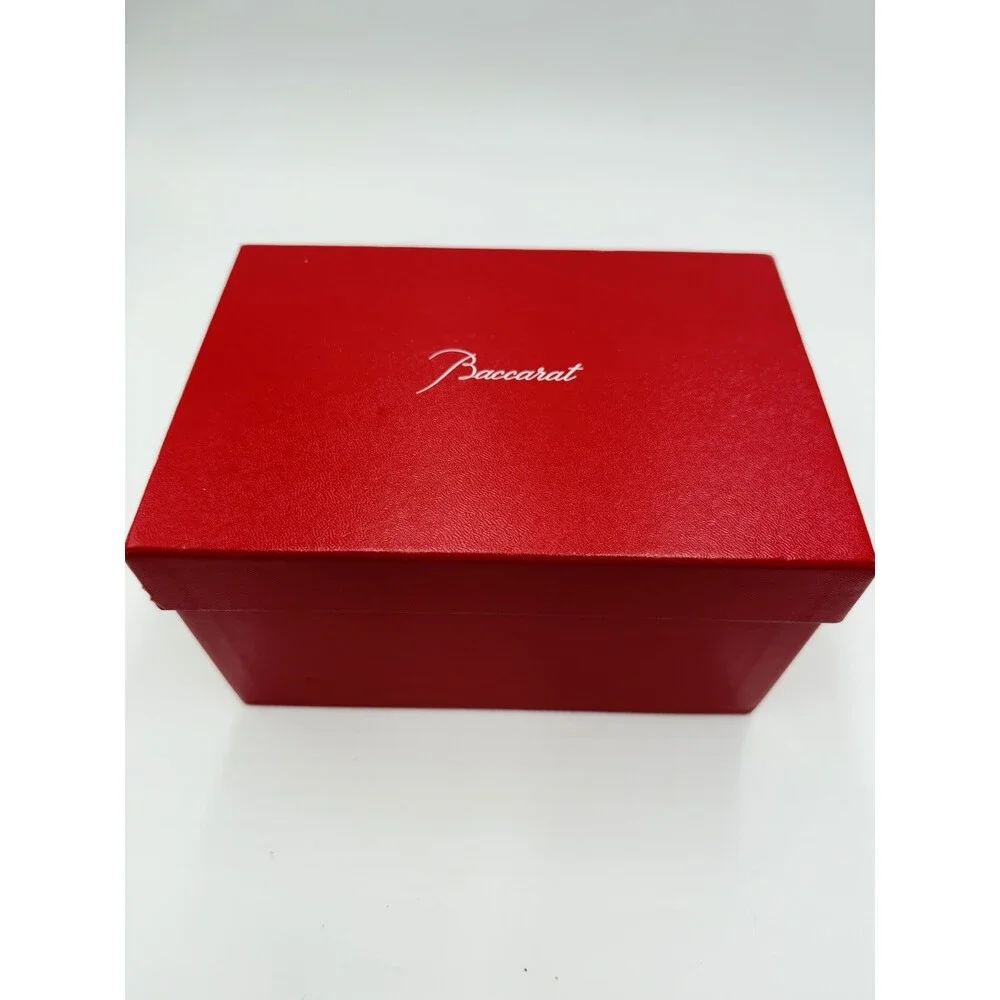 Baccarat solid or craftsmanship