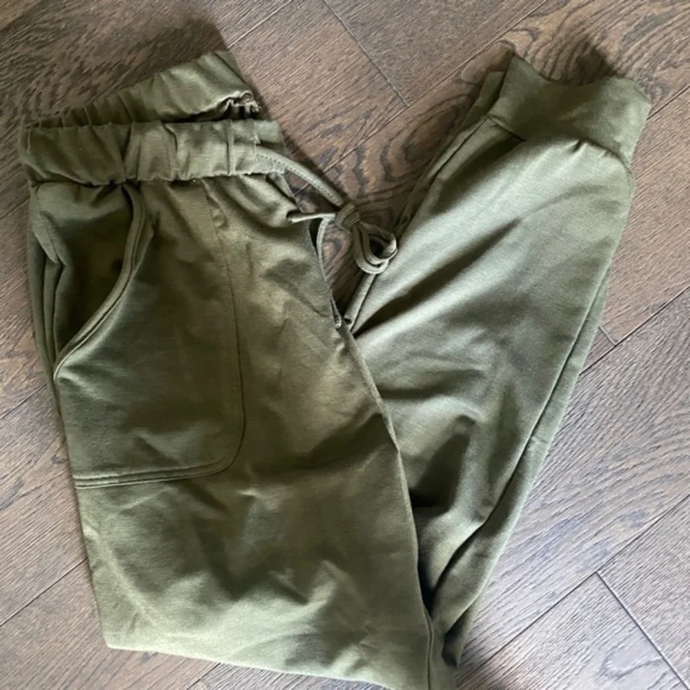 ROSKIKI drawstring closure