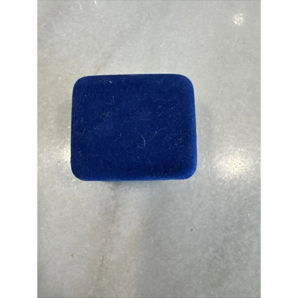 Royal Jewels vintage blue