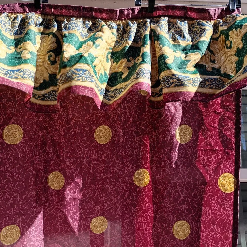 Springs valance 71