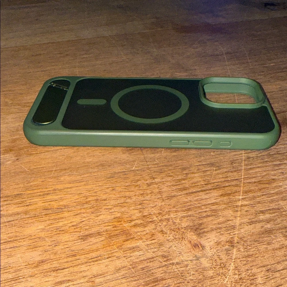 N/A green hard