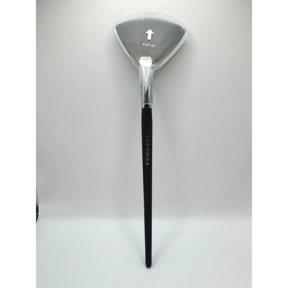Sephora Collection Fan Brush 65 NEW