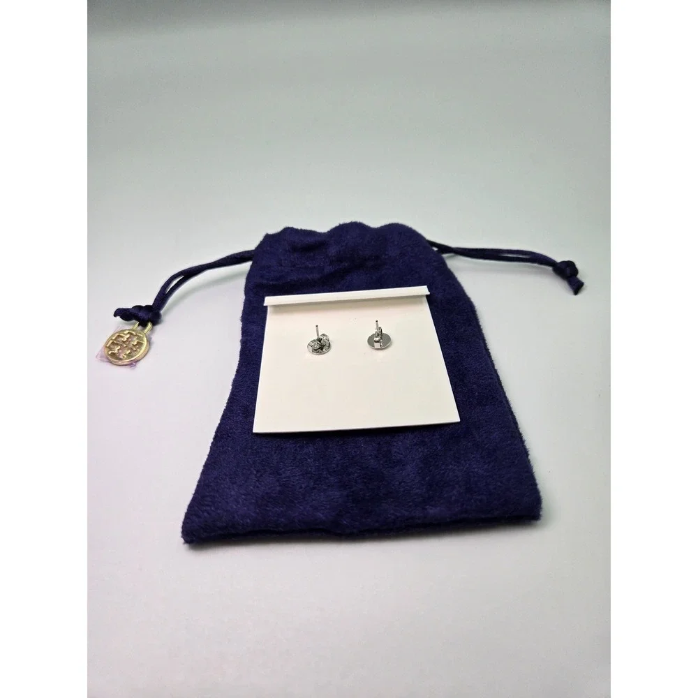 Tory Burch back sophisticated