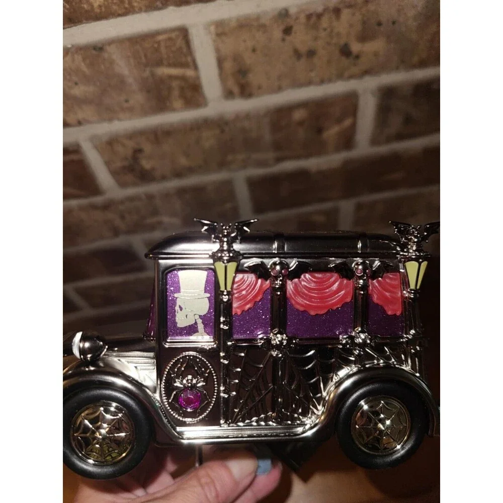 Bath & Body Works Spooky Hearse  Wallflower Plug In Light Up Tri Projector NWT