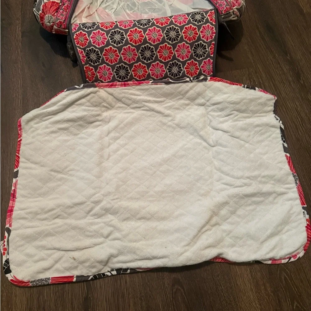 Vera Bradley stylish vibrant