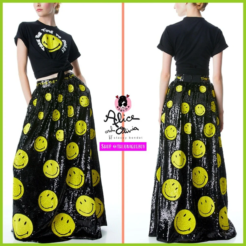 Alice + Olivia store elegant scroll