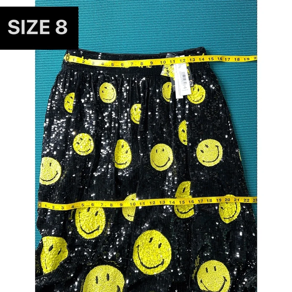 Alice + Olivia scroll size gown