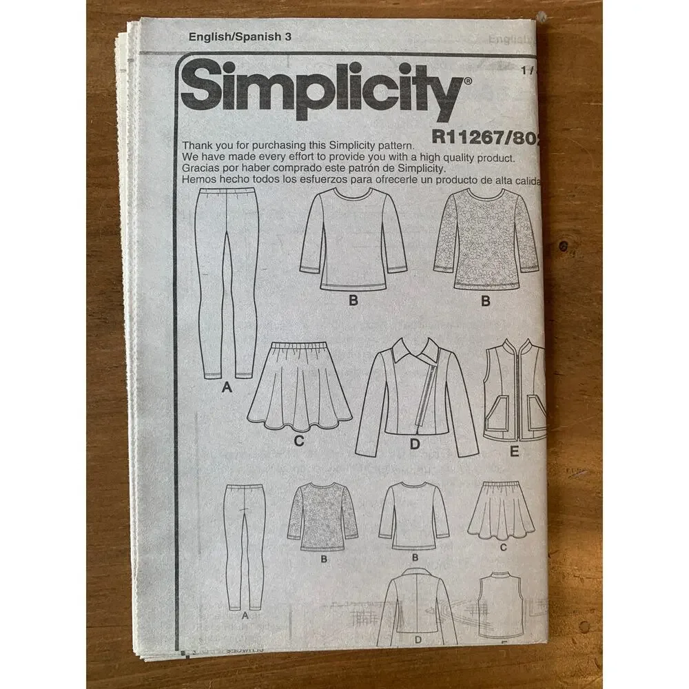 Simplicity pattern uncut