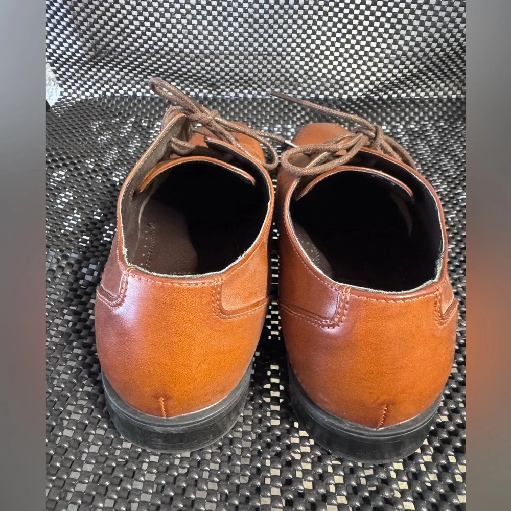 Stacy Adams elegant brown
