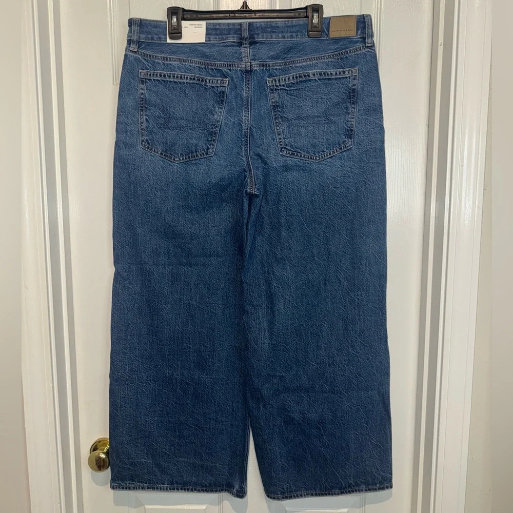 American Eagle Outfitters stylish wide