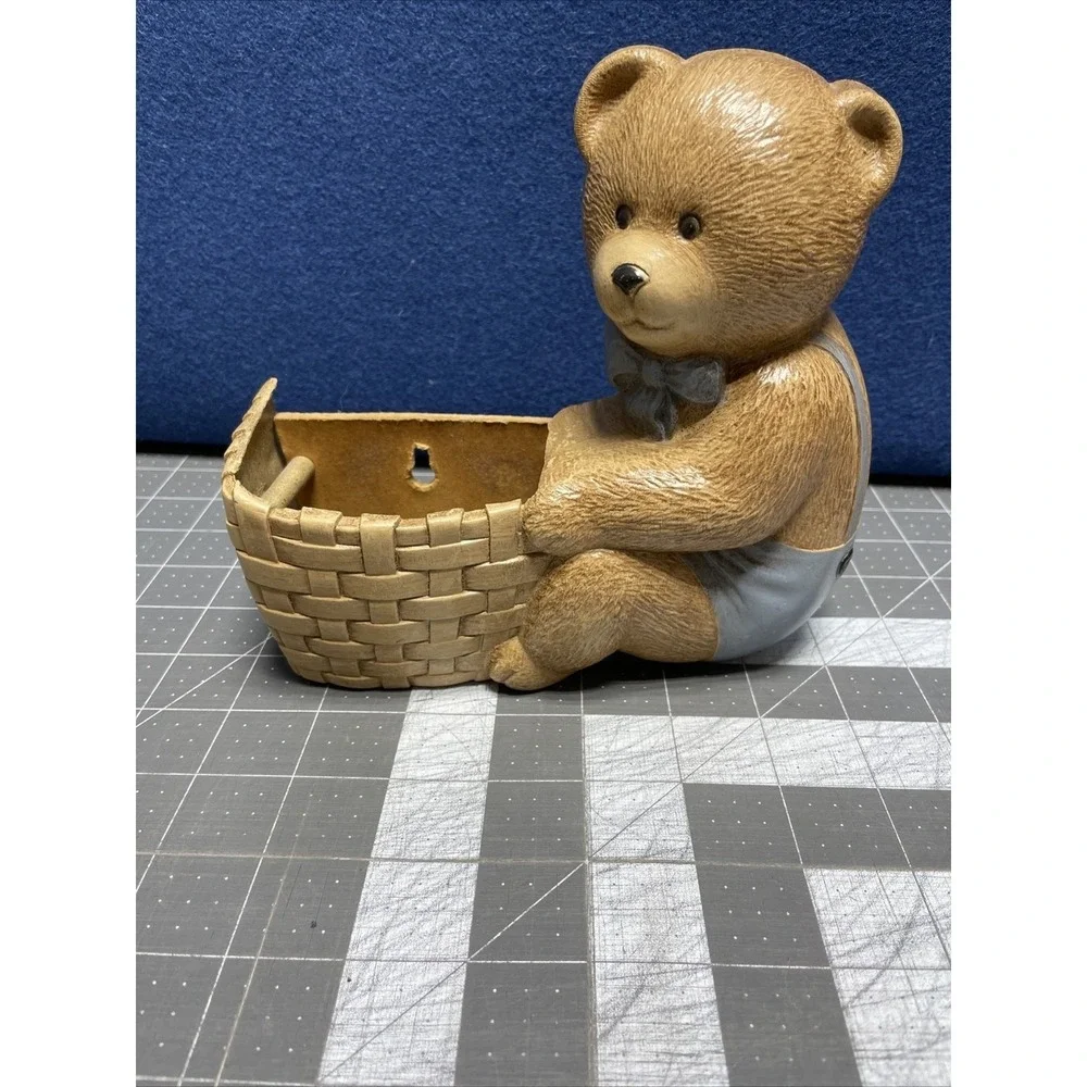 1989 Burwood Products Boy Bear Wall Pocket Planter Blue Decor 2947-2A Nursery