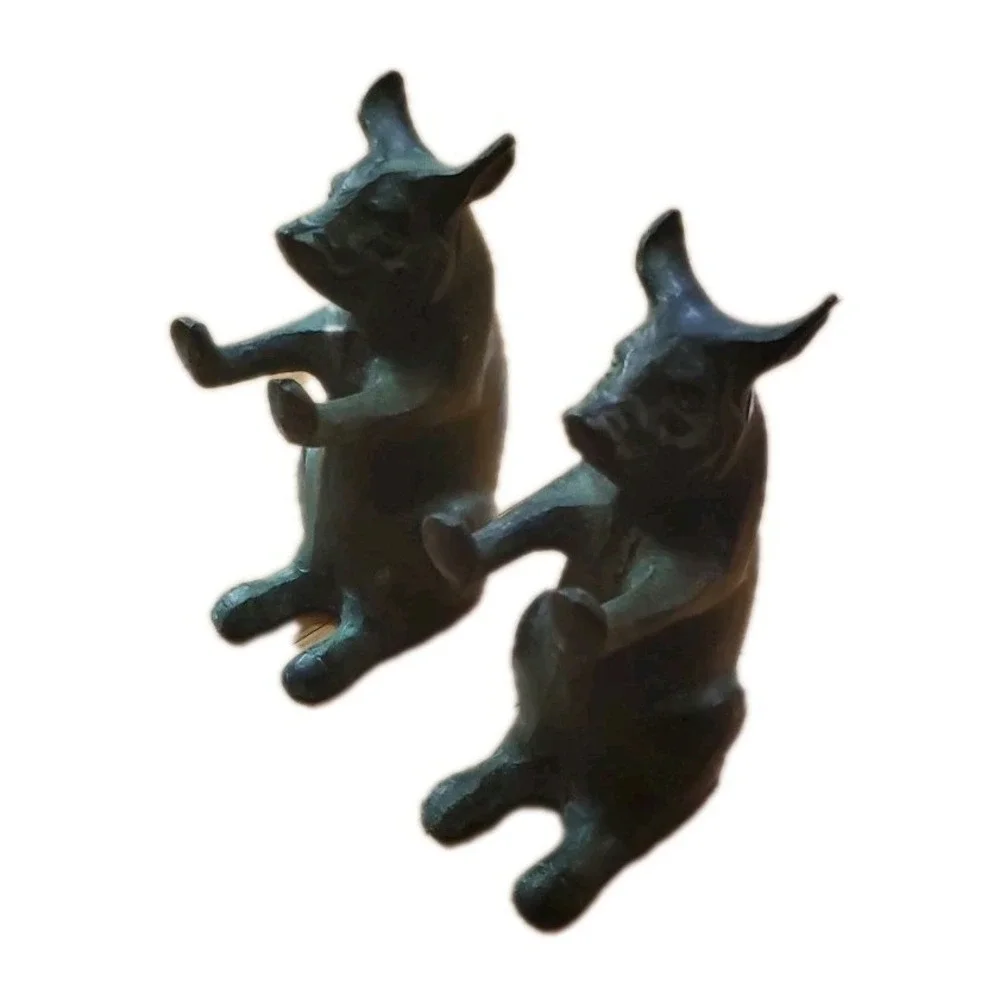 San Pacific Int'l SPI Vintage Pig Bookends Iron Pair Hogs Boars Door Stops *flaw